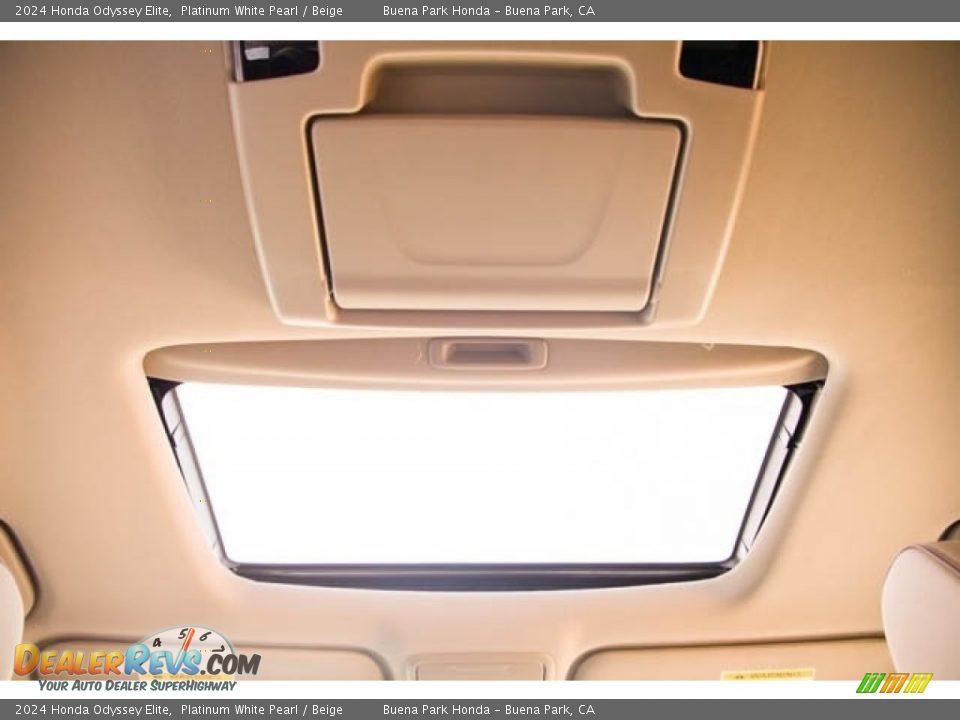 Sunroof of 2024 Honda Odyssey Elite Photo #25