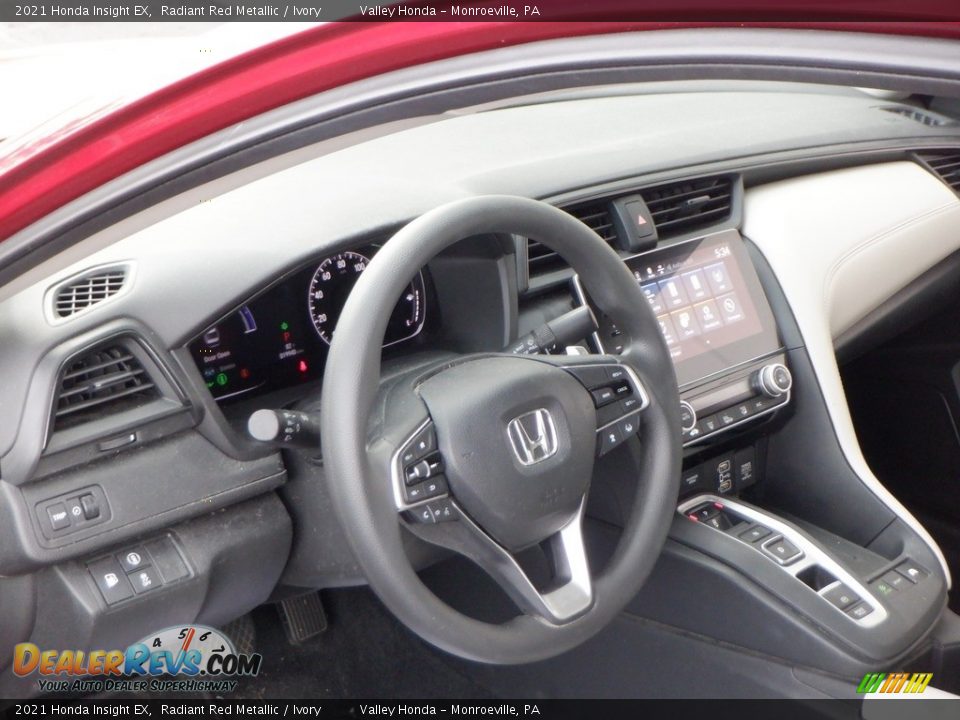 Dashboard of 2021 Honda Insight EX Photo #11