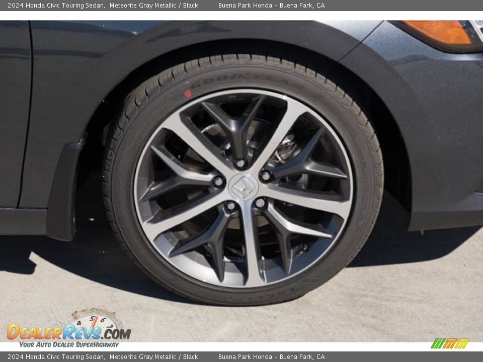 2024 Honda Civic Touring Sedan Wheel Photo #11