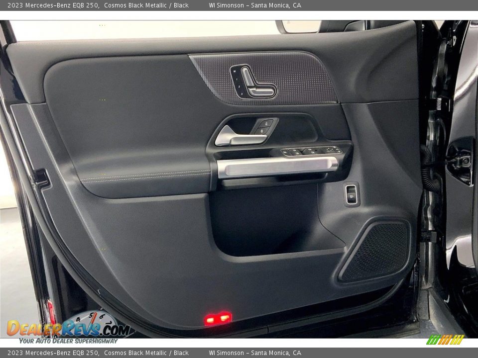 Door Panel of 2023 Mercedes-Benz EQB 250 Photo #25