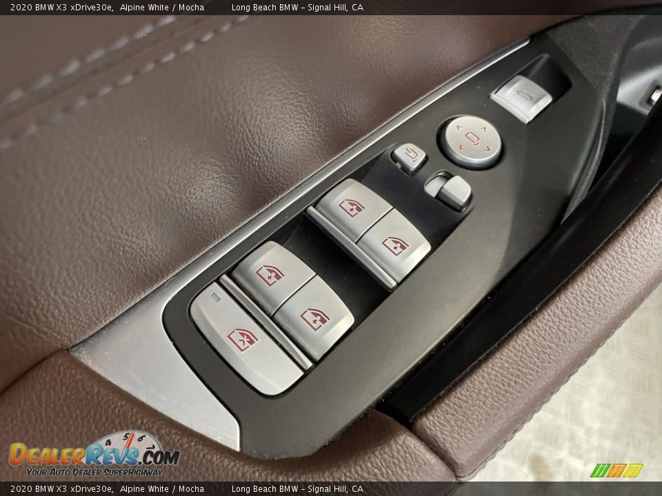 Door Panel of 2020 BMW X3 xDrive30e Photo #13