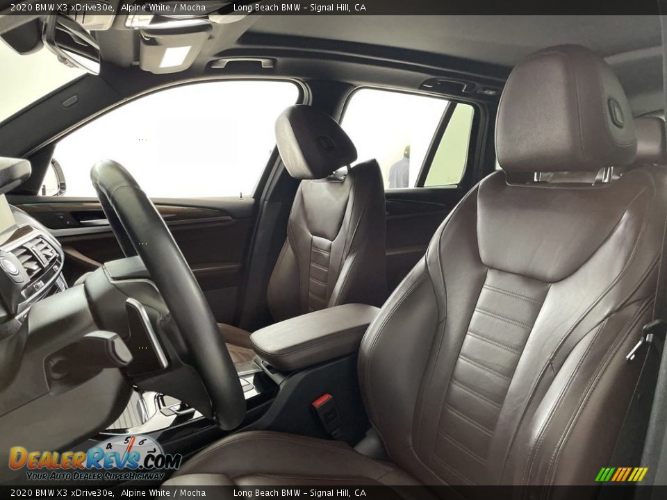 Front Seat of 2020 BMW X3 xDrive30e Photo #16