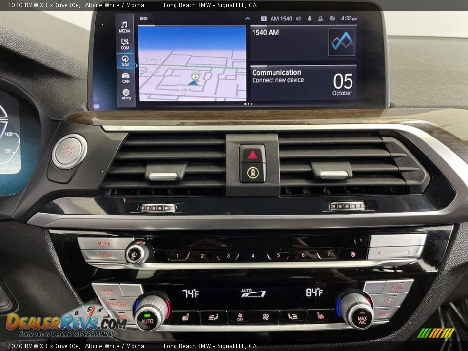 Controls of 2020 BMW X3 xDrive30e Photo #22