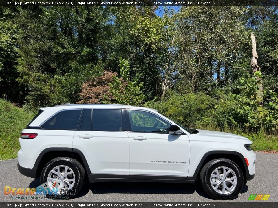 Bright White 2022 Jeep Grand Cherokee Limited 4x4 Photo #6