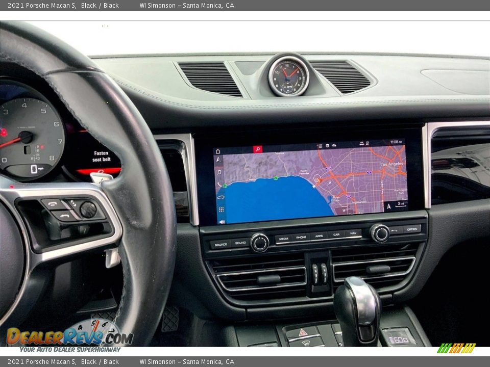 Controls of 2021 Porsche Macan S Photo #4