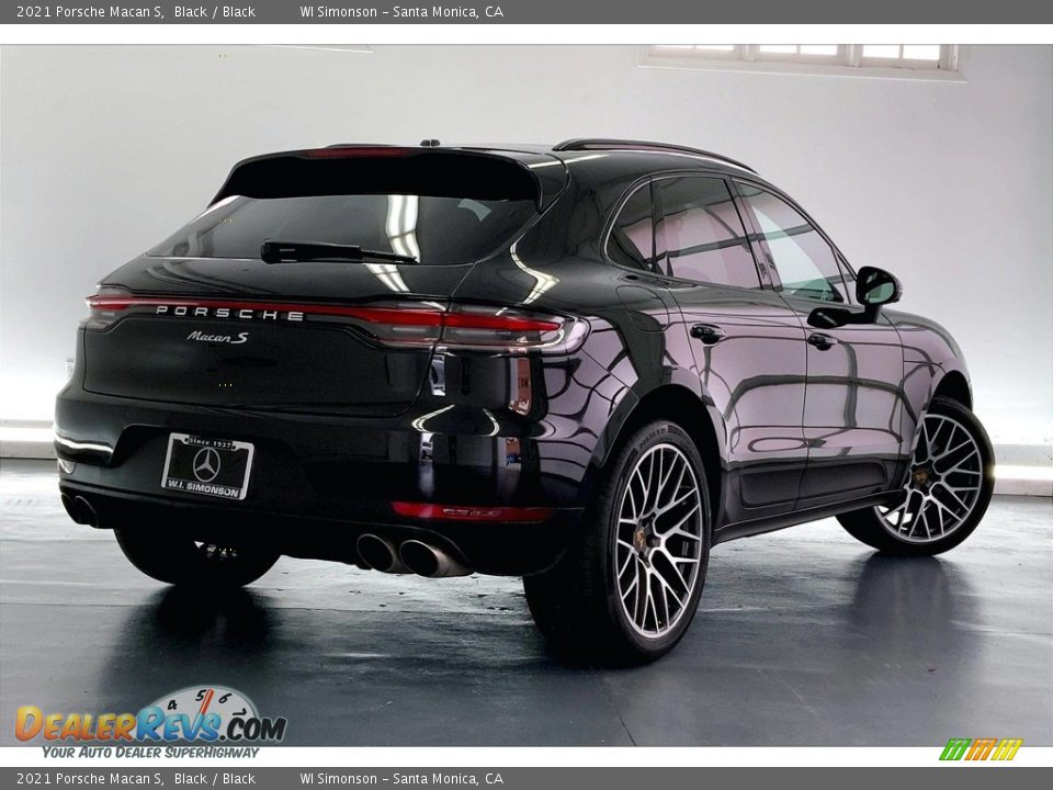 Black 2021 Porsche Macan S Photo #11