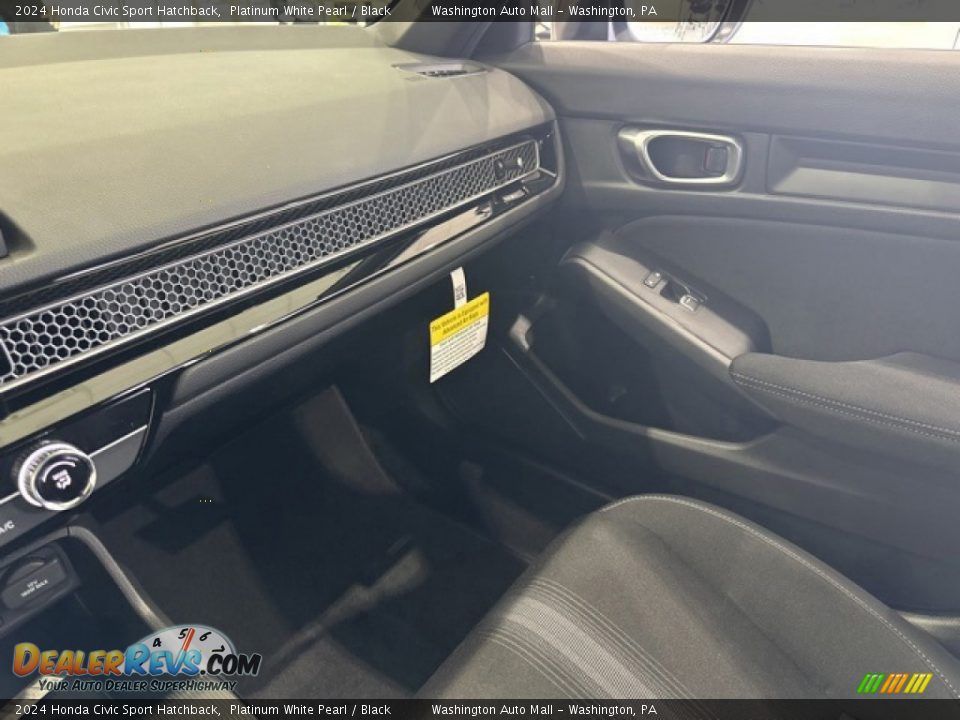 2024 Honda Civic Sport Hatchback Platinum White Pearl / Black Photo #11