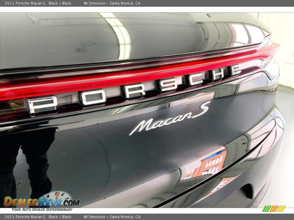 2021 Porsche Macan S Logo Photo #29