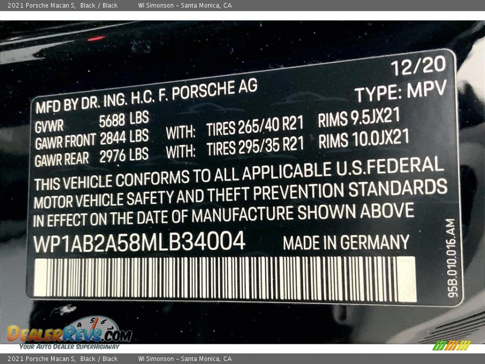 Info Tag of 2021 Porsche Macan S Photo #31