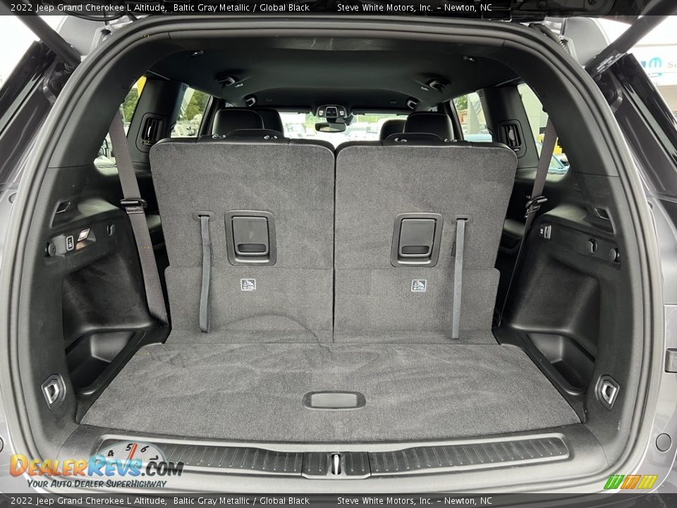 2022 Jeep Grand Cherokee L Altitude Trunk Photo #16