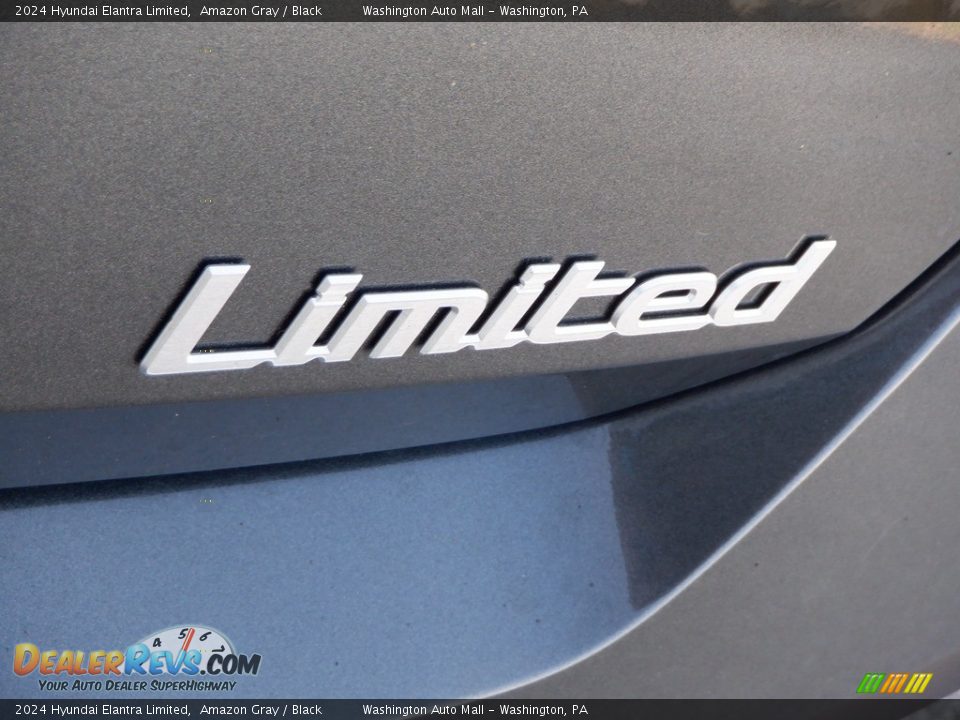 2024 Hyundai Elantra Limited Amazon Gray / Black Photo #8