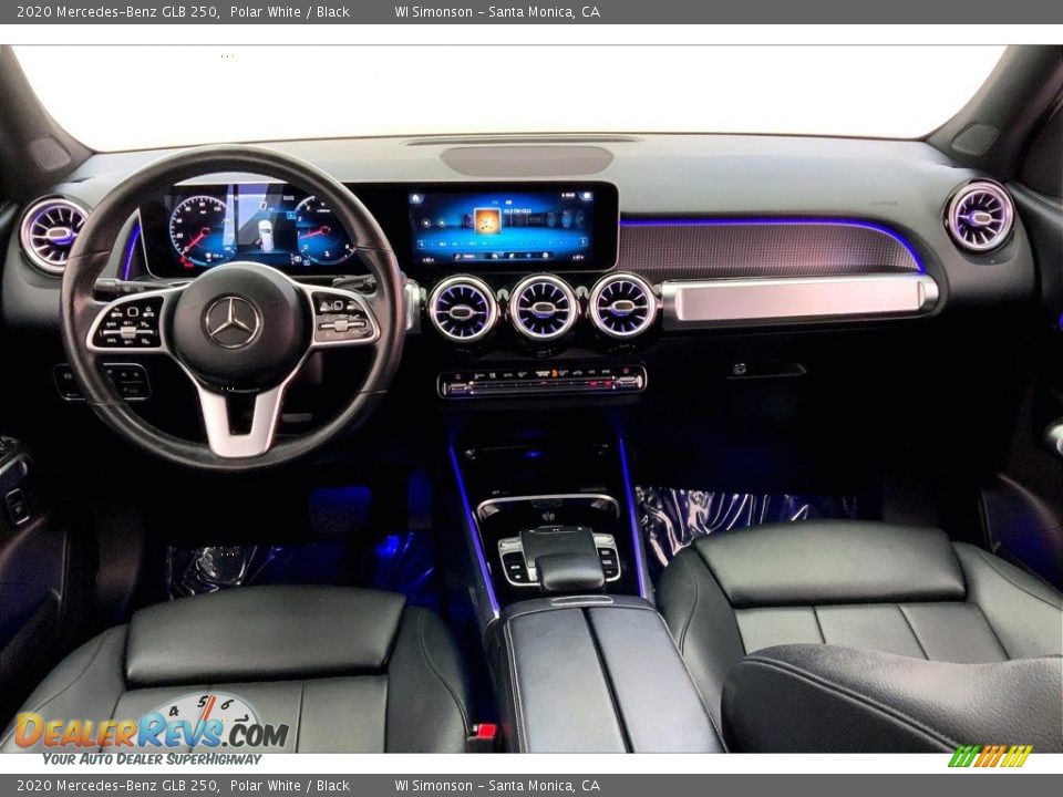 Dashboard of 2020 Mercedes-Benz GLB 250 Photo #15