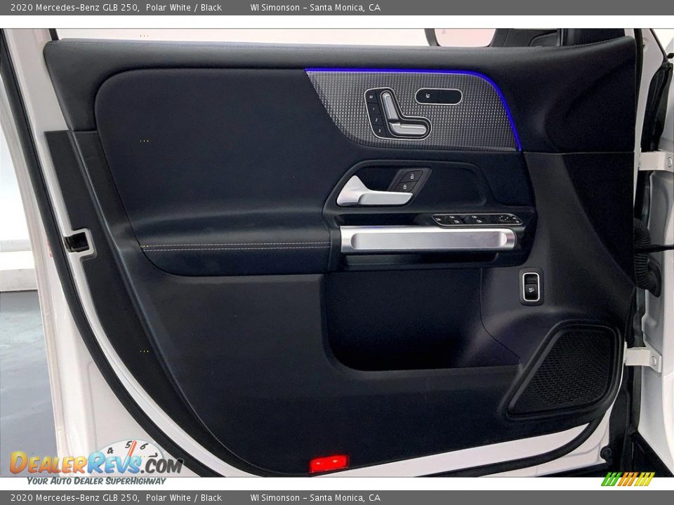 Door Panel of 2020 Mercedes-Benz GLB 250 Photo #25