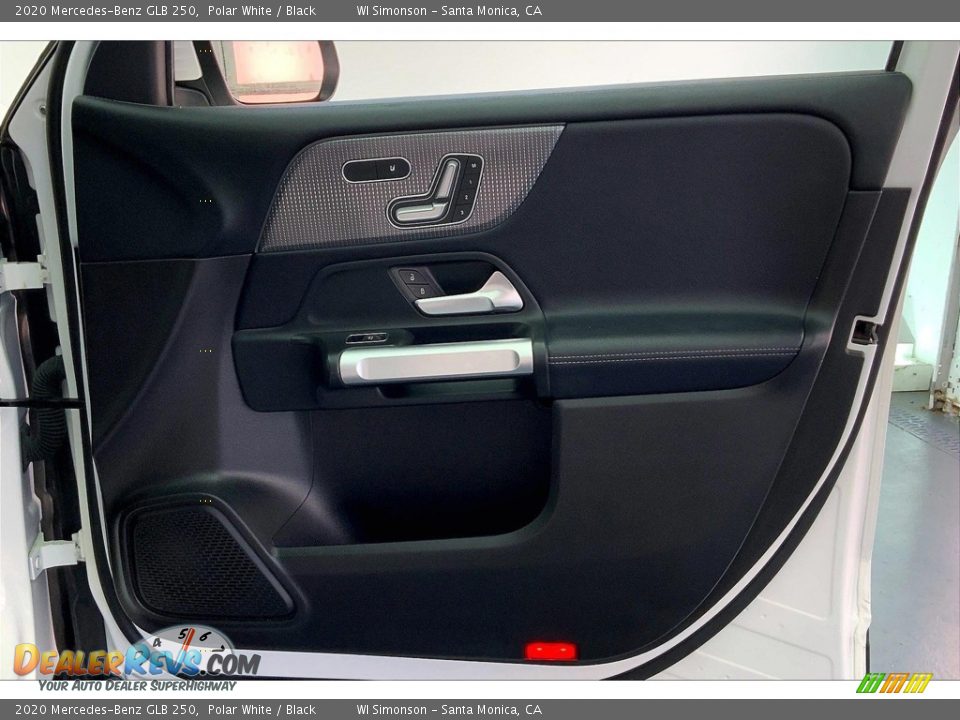 Door Panel of 2020 Mercedes-Benz GLB 250 Photo #26