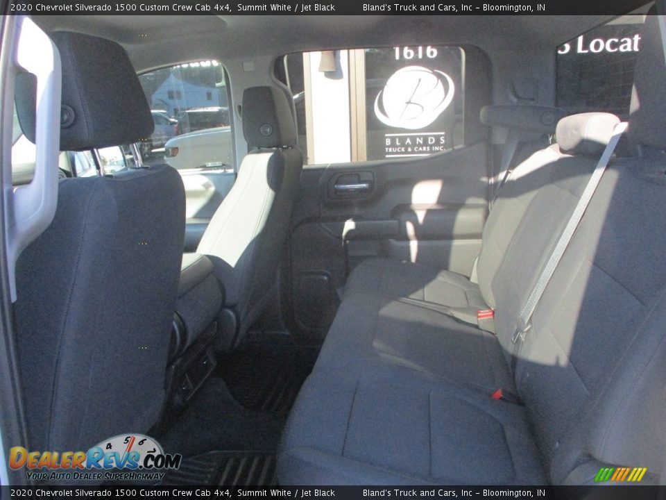 2020 Chevrolet Silverado 1500 Custom Crew Cab 4x4 Summit White / Jet Black Photo #22