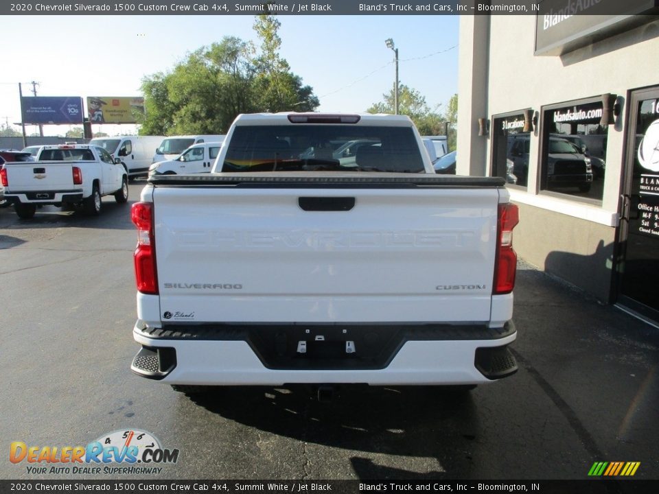 2020 Chevrolet Silverado 1500 Custom Crew Cab 4x4 Summit White / Jet Black Photo #24