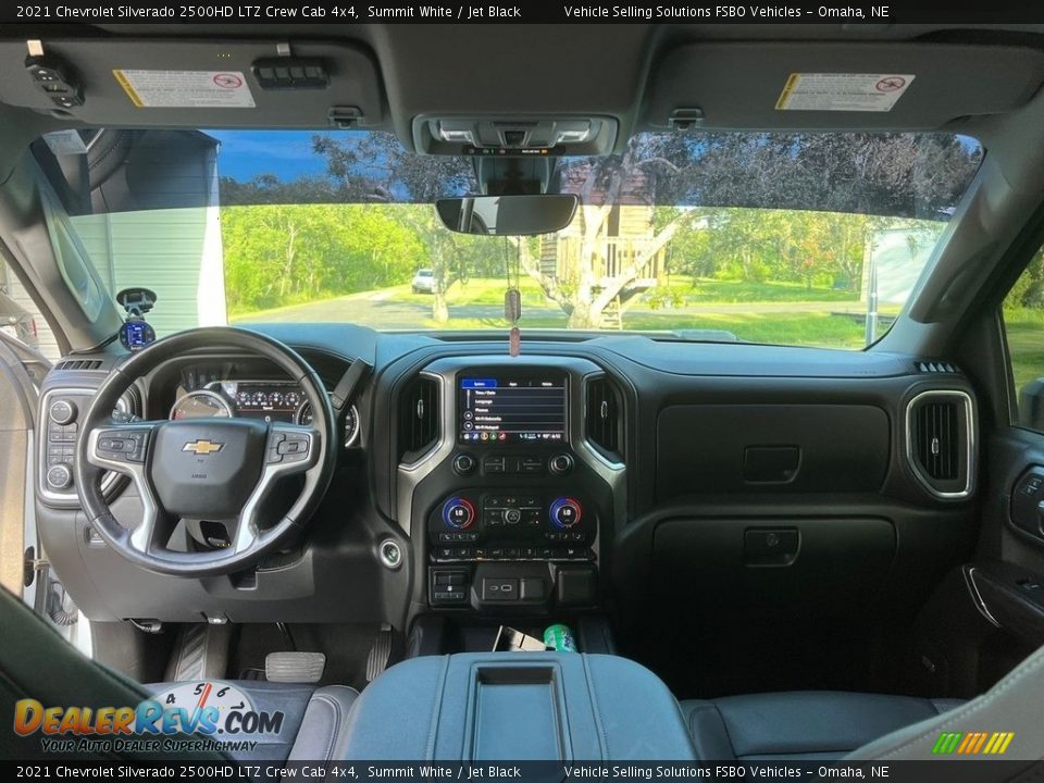 Dashboard of 2021 Chevrolet Silverado 2500HD LTZ Crew Cab 4x4 Photo #7