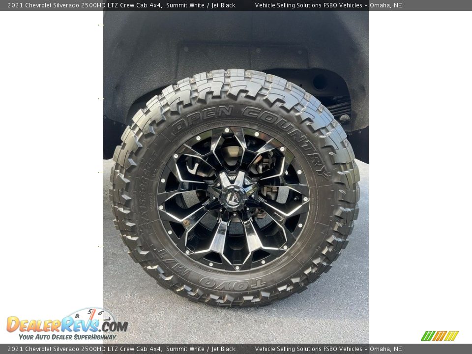 Custom Wheels of 2021 Chevrolet Silverado 2500HD LTZ Crew Cab 4x4 Photo #21