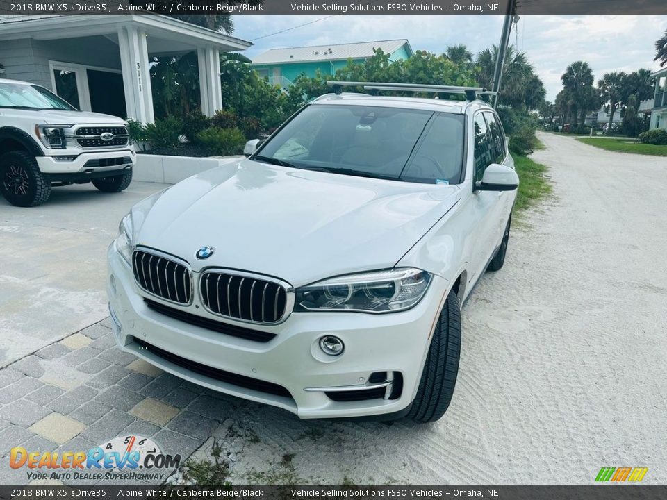 2018 BMW X5 sDrive35i Alpine White / Canberra Beige/Black Photo #2