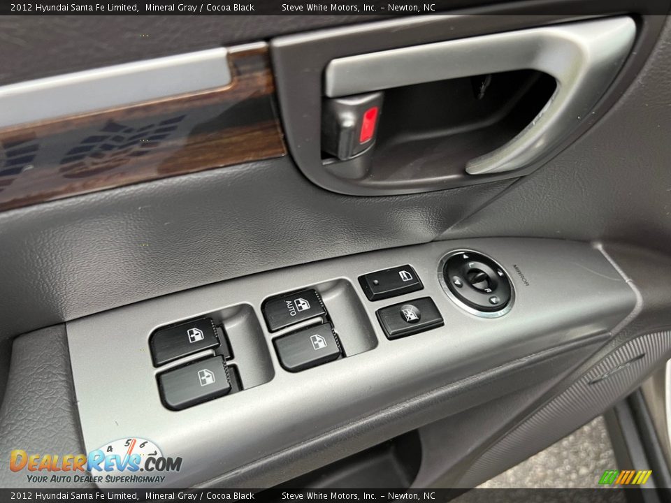 Door Panel of 2012 Hyundai Santa Fe Limited Photo #12