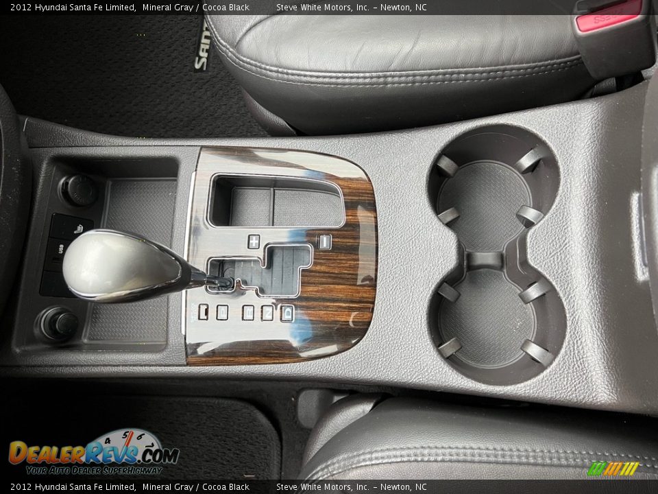 2012 Hyundai Santa Fe Limited Shifter Photo #22