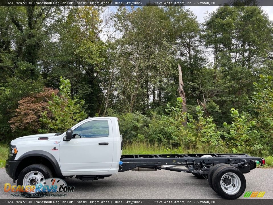 Bright White 2024 Ram 5500 Tradesman Regular Cab Chassis Photo #1