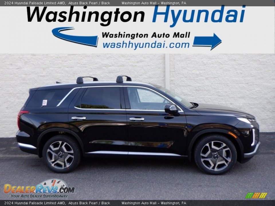 2024 Hyundai Palisade Limited AWD Abyss Black Pearl / Black Photo #2