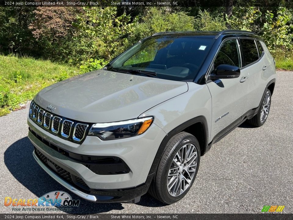 Sting-Gray 2024 Jeep Compass Limited 4x4 Photo #2