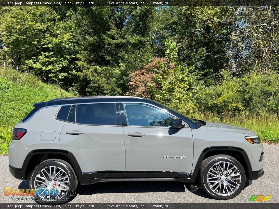 Sting-Gray 2024 Jeep Compass Limited 4x4 Photo #5