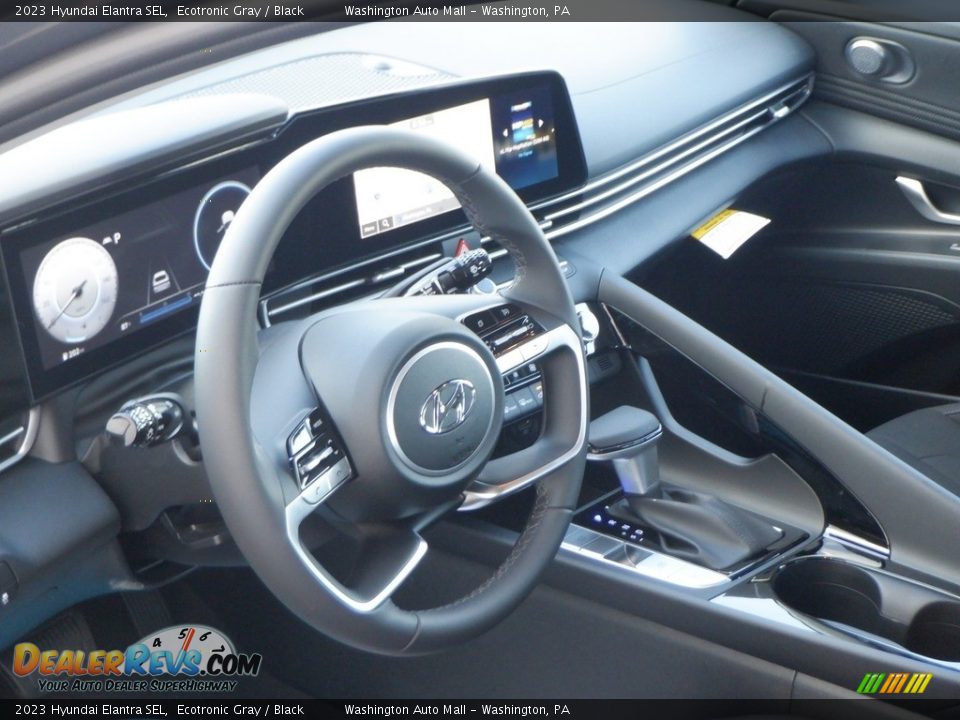 2023 Hyundai Elantra SEL Ecotronic Gray / Black Photo #7