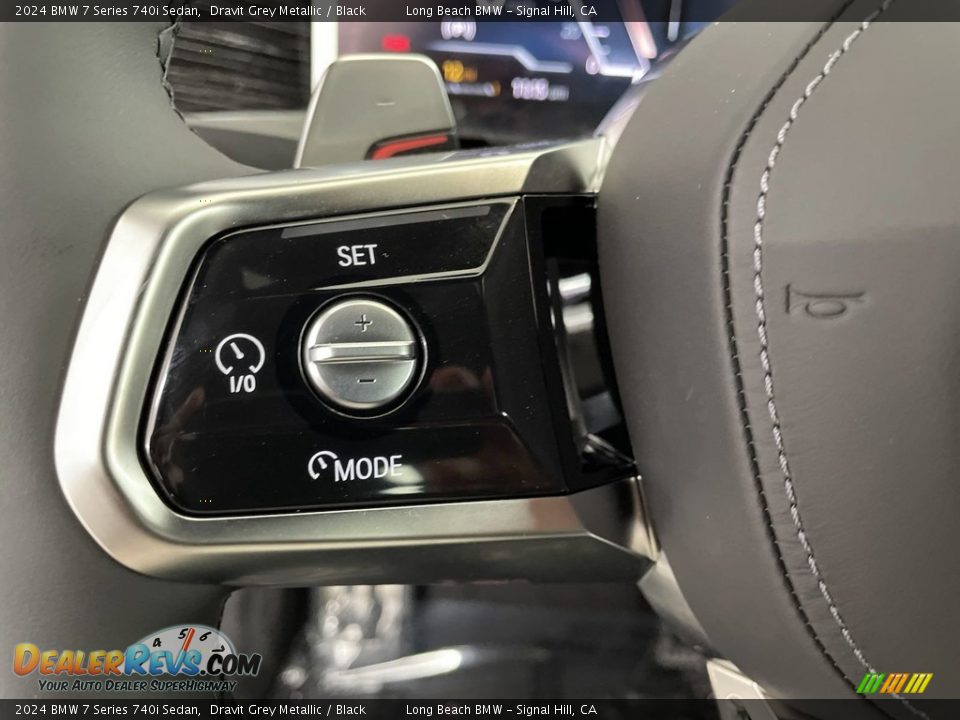 2024 BMW 7 Series 740i Sedan Steering Wheel Photo #15