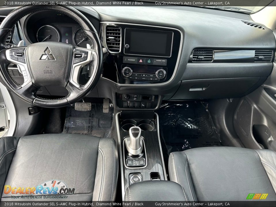 Dashboard of 2018 Mitsubishi Outlander SEL S-AWC Plug-In Hybrid Photo #13