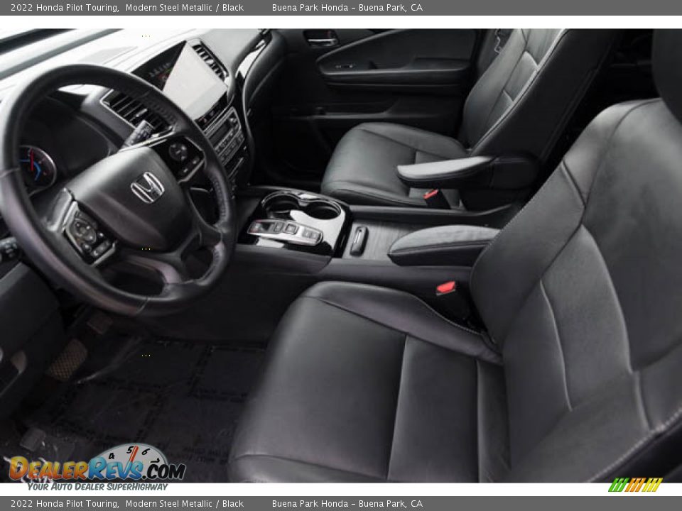 Front Seat of 2022 Honda Pilot Touring Photo #3