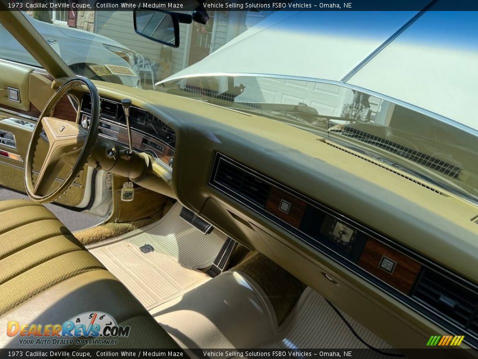 Dashboard of 1973 Cadillac DeVille Coupe Photo #6