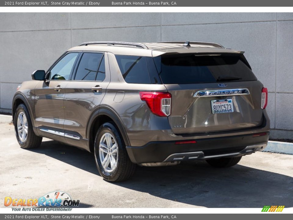 Stone Gray Metallic 2021 Ford Explorer XLT Photo #2