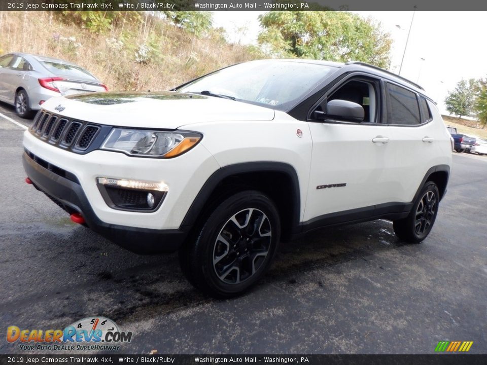 2019 Jeep Compass Trailhawk 4x4 White / Black/Ruby Photo #7