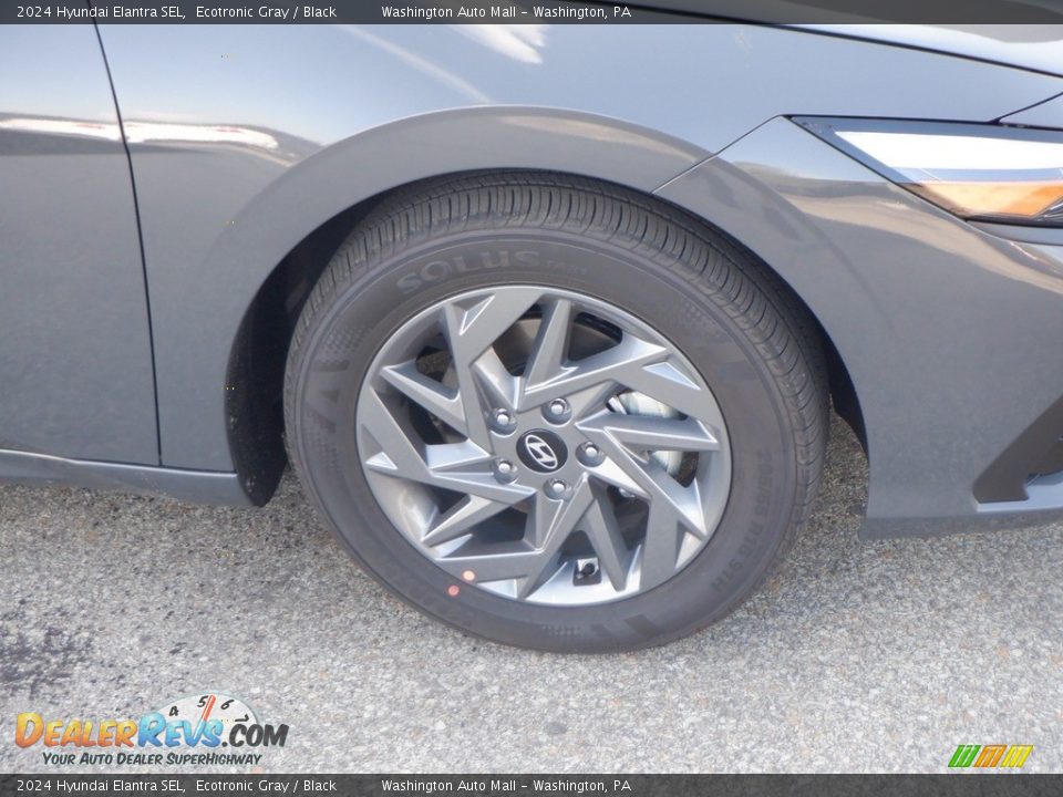 2024 Hyundai Elantra SEL Wheel Photo #3