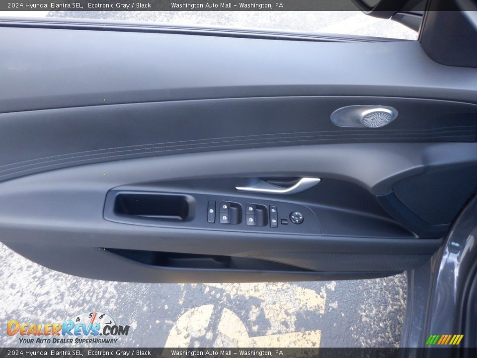 Door Panel of 2024 Hyundai Elantra SEL Photo #7