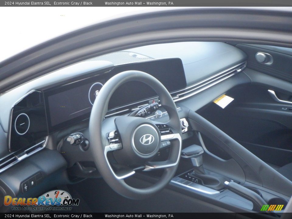 Dashboard of 2024 Hyundai Elantra SEL Photo #8