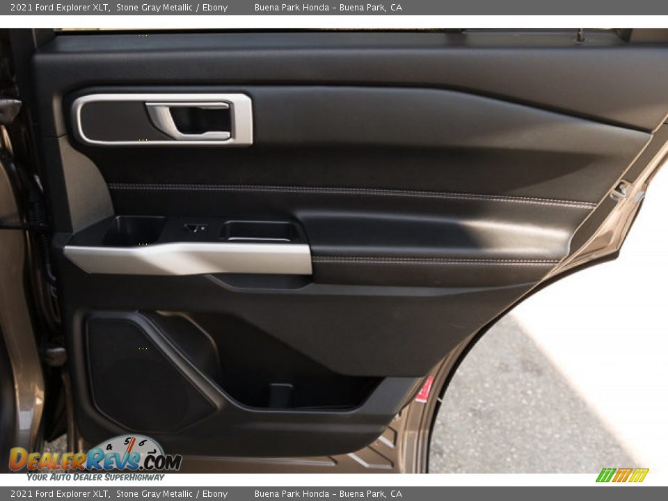 Door Panel of 2021 Ford Explorer XLT Photo #32
