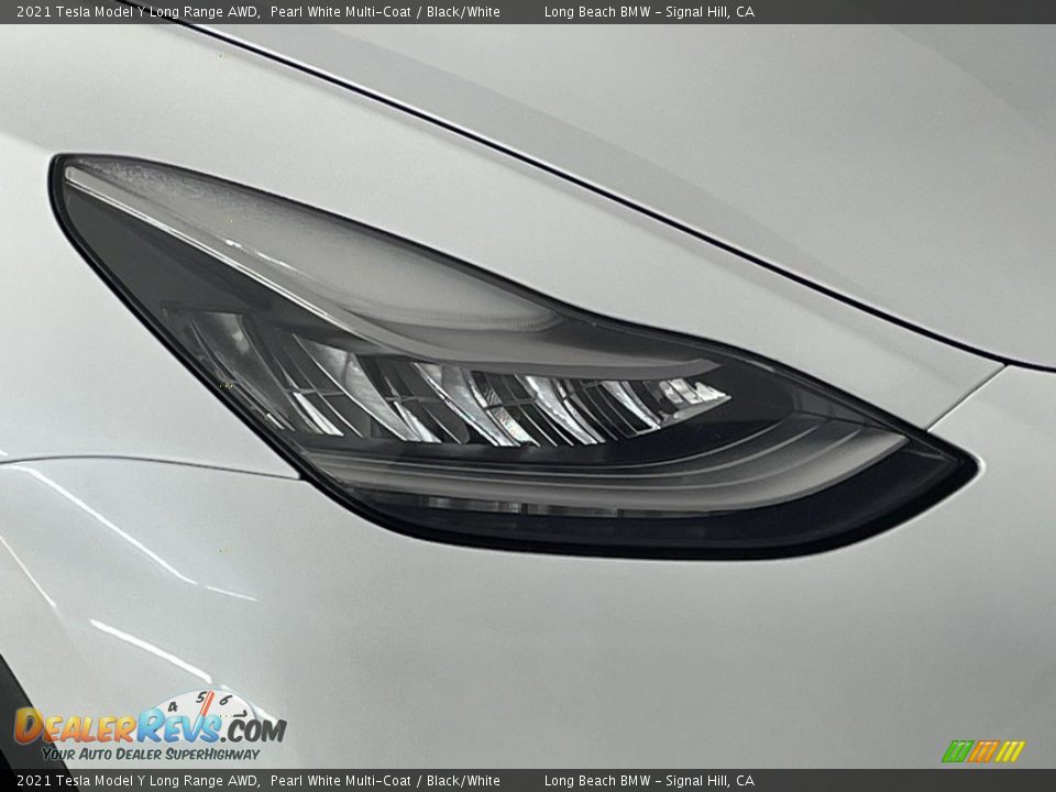 2021 Tesla Model Y Long Range AWD Pearl White Multi-Coat / Black/White Photo #7