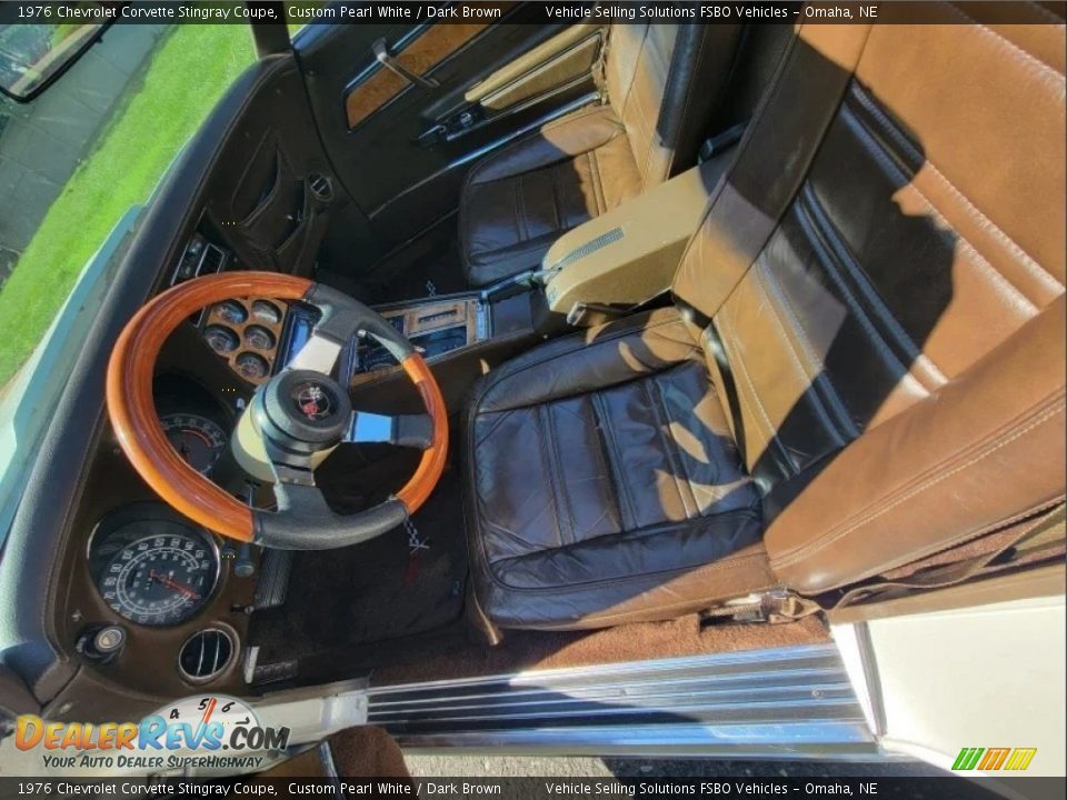 Front Seat of 1976 Chevrolet Corvette Stingray Coupe Photo #7