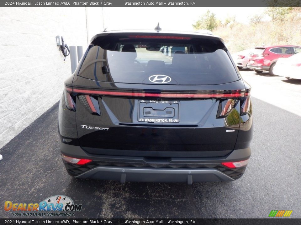 Phantom Black 2024 Hyundai Tucson Limited AWD Photo #7