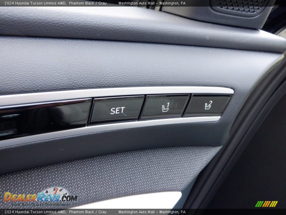 Controls of 2024 Hyundai Tucson Limited AWD Photo #10