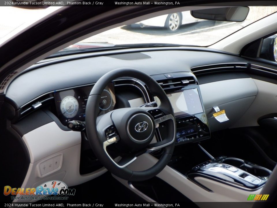 Dashboard of 2024 Hyundai Tucson Limited AWD Photo #11