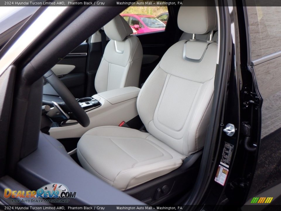 Front Seat of 2024 Hyundai Tucson Limited AWD Photo #12