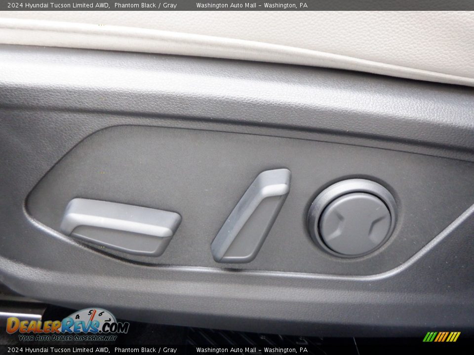 Front Seat of 2024 Hyundai Tucson Limited AWD Photo #13