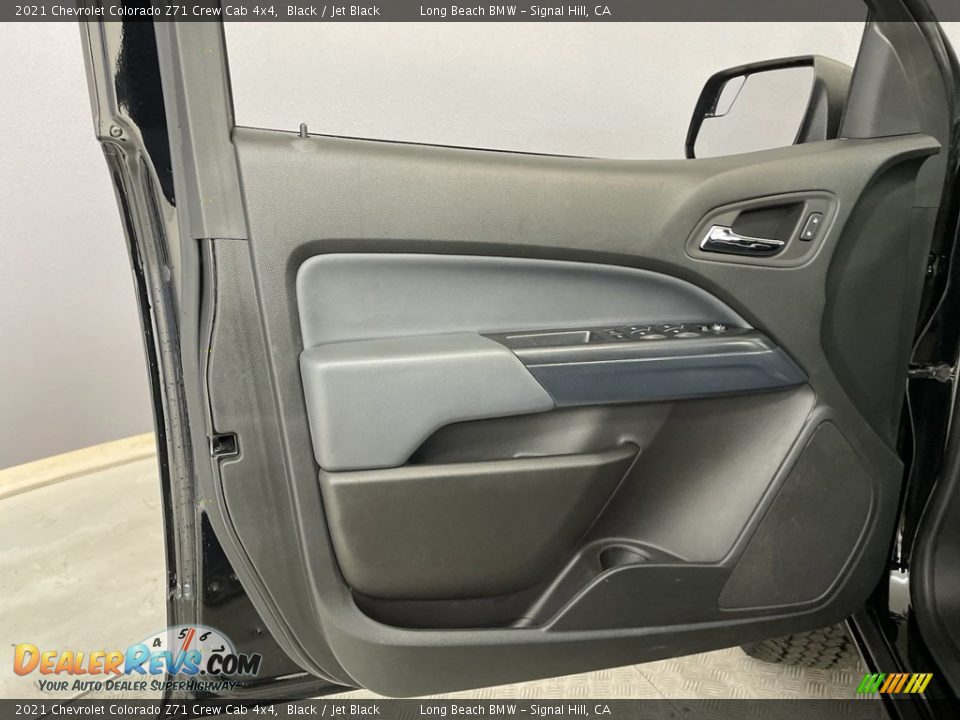 Door Panel of 2021 Chevrolet Colorado Z71 Crew Cab 4x4 Photo #12