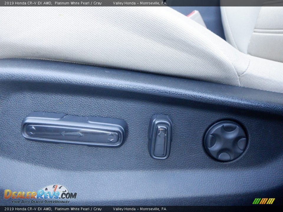 2019 Honda CR-V EX AWD Platinum White Pearl / Gray Photo #16