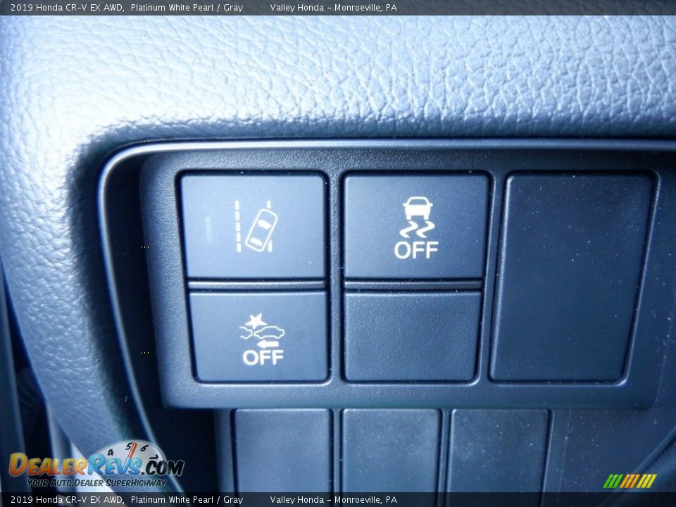 2019 Honda CR-V EX AWD Platinum White Pearl / Gray Photo #17